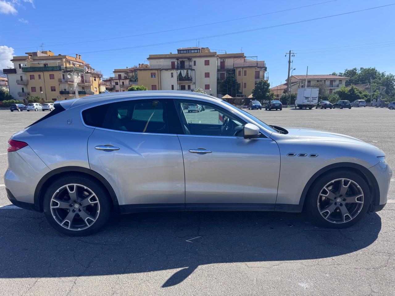Maserati Levante V6 Diesel 275 CV AWD