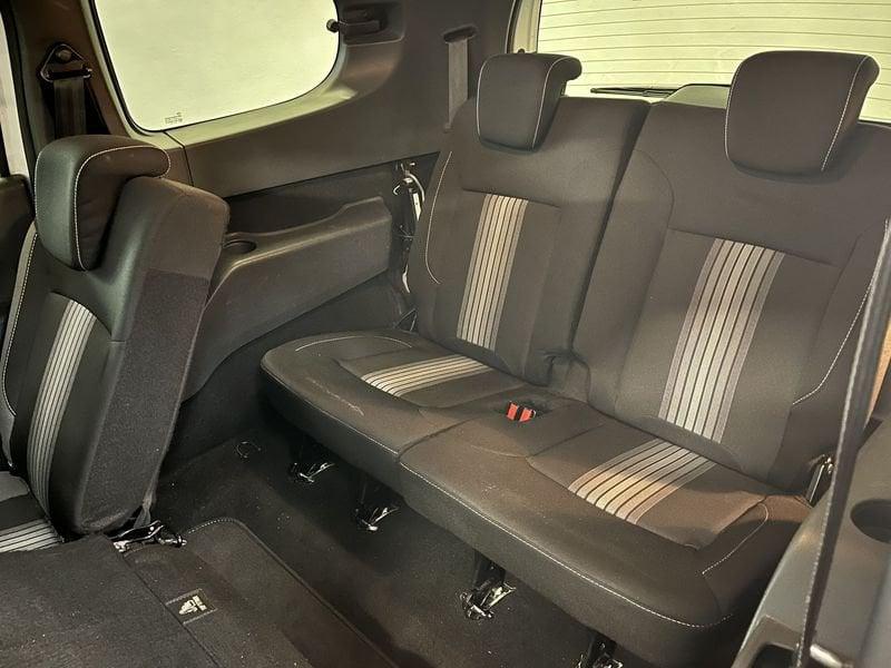 Dacia Lodgy Stepway 1.5 dCi 8V 110CV 7 POSTI