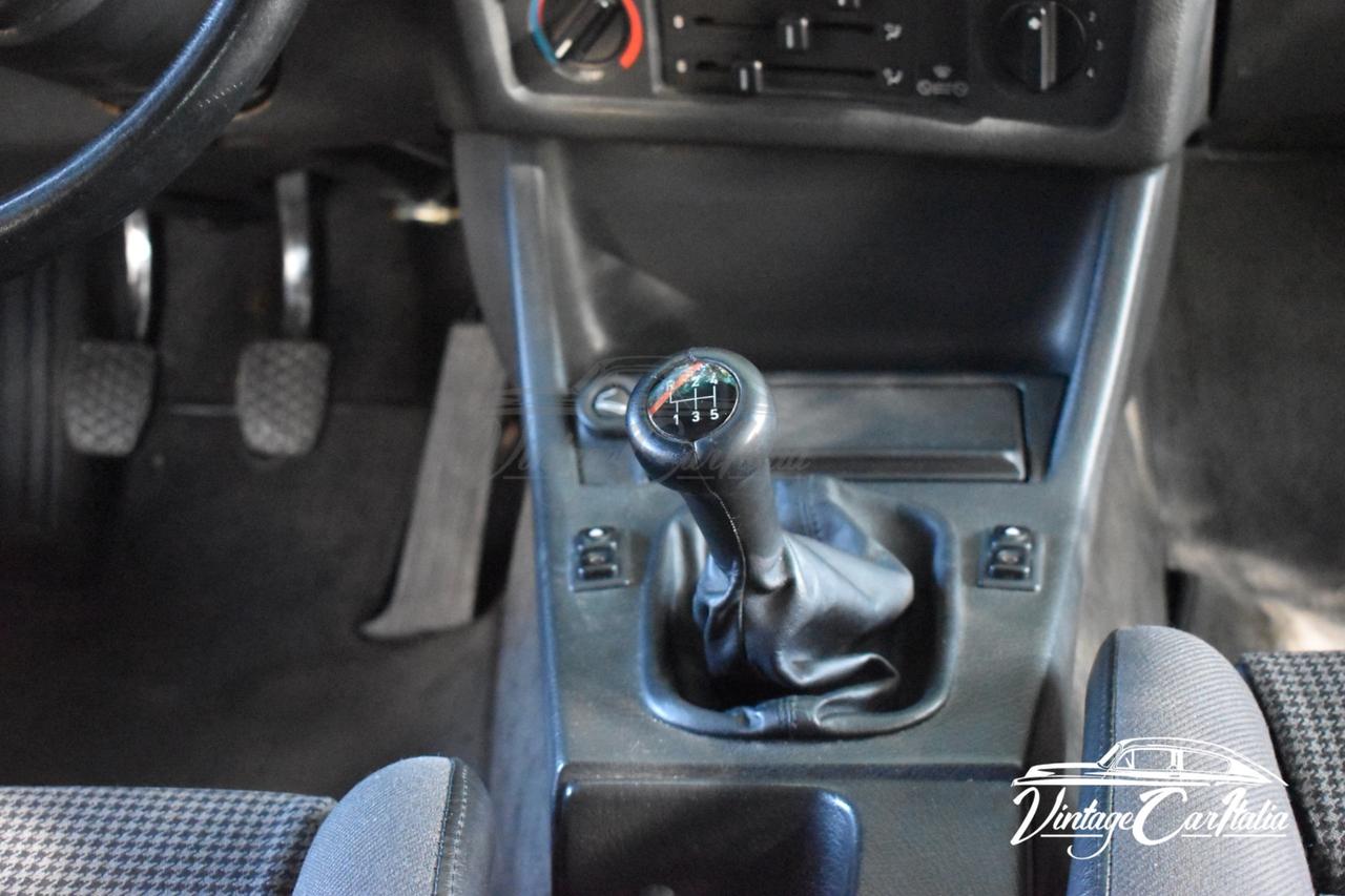 Bmw M3 E30 Prima Serie