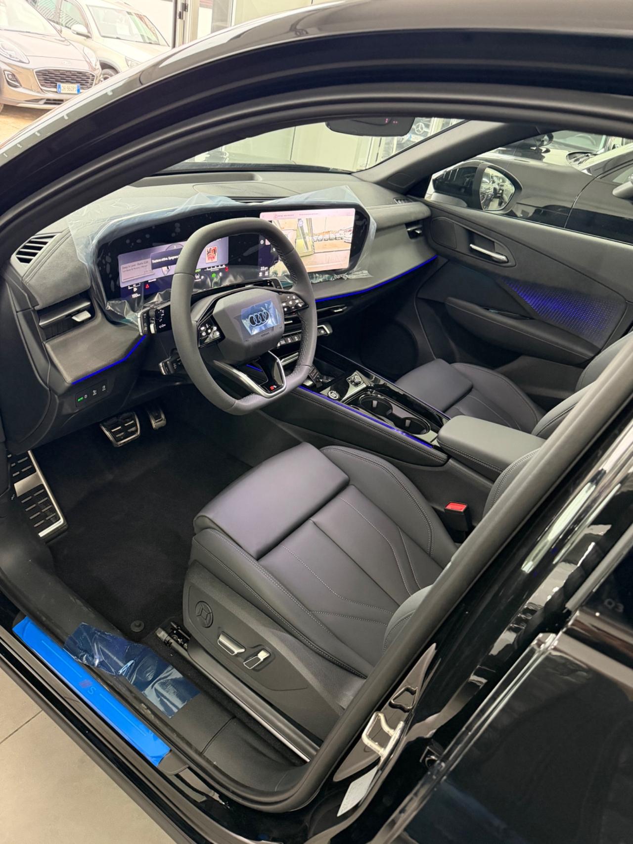 Audi Q3 35 TDI S tronic line TETTO 2026/FINANZIABILE