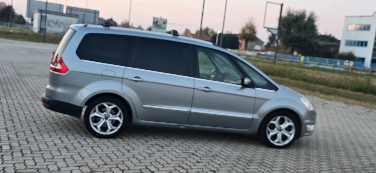Ford Galaxy 2.0 TDCi 163 CV Powershift New Titanium