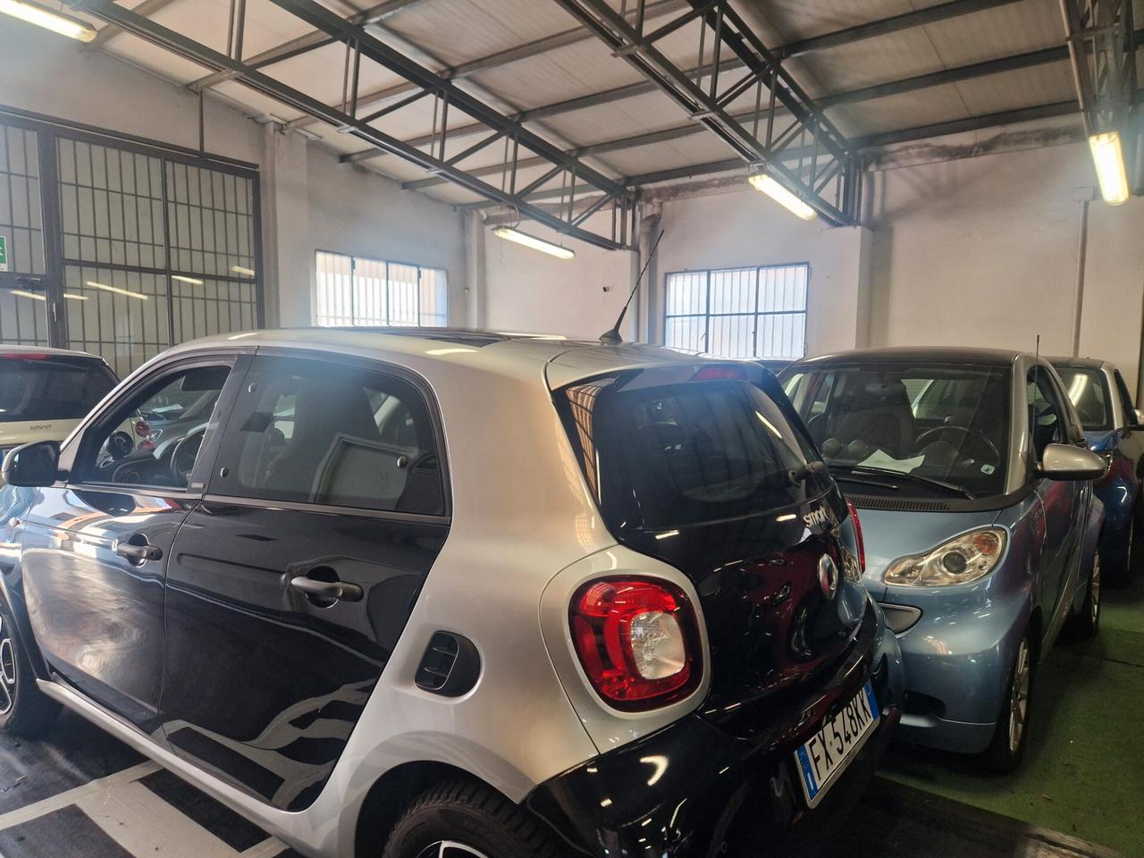 ForFour automatica solo 24000km passion garanzia