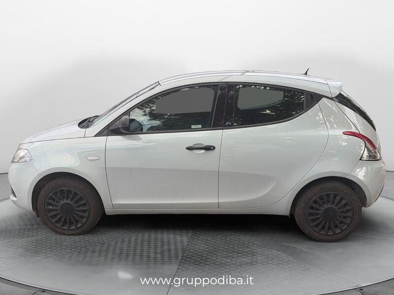 Lancia Ypsilon III 2015 Benzina 1.2 Silver 69cv