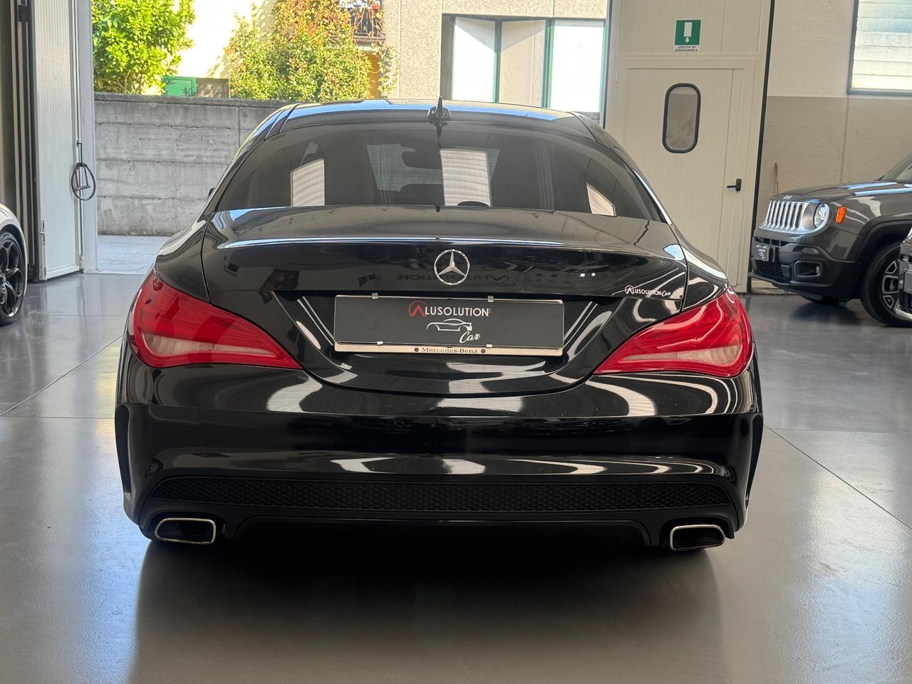 Mercedes-benz CLA 220 d Automatic Premium Dark Night