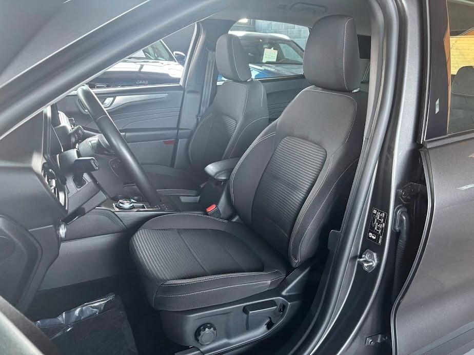 Ford Kuga 2.5 PHEV Hybrid 225 CV 2WD Titanium AUT.