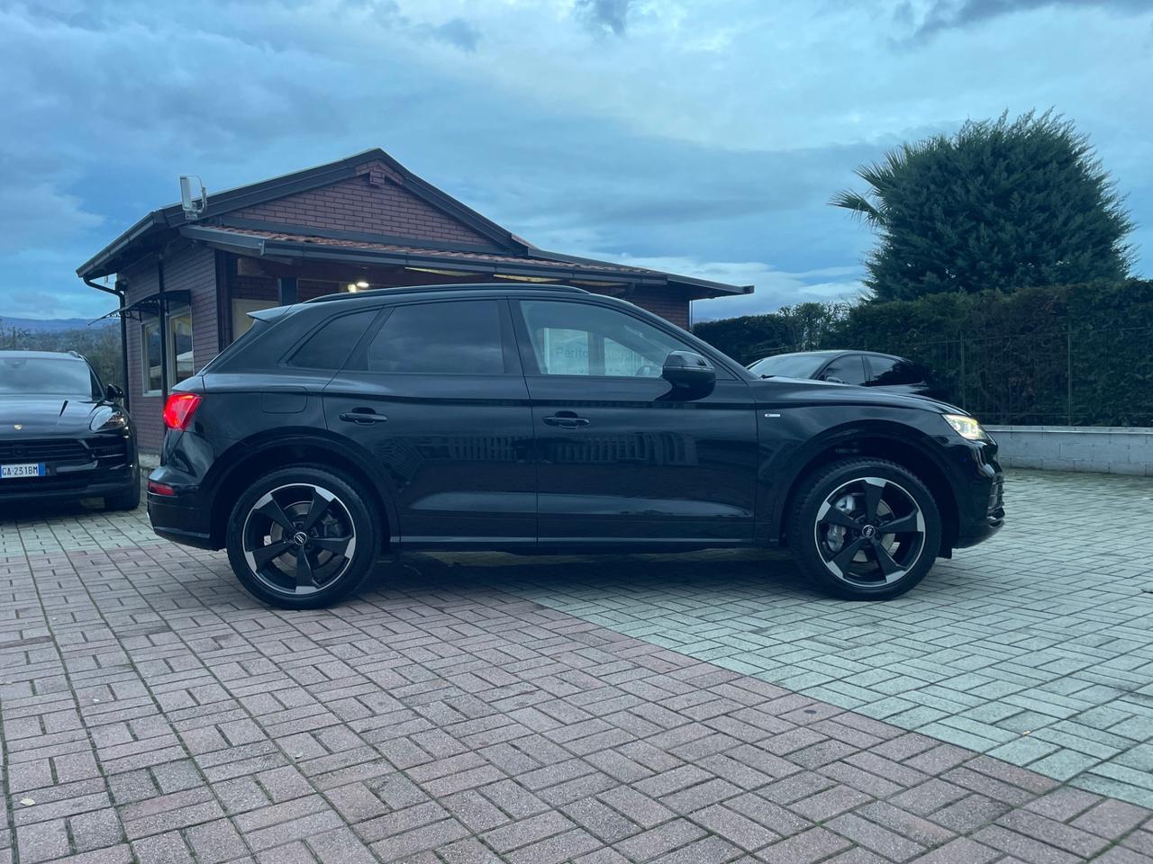 Audi Q5 40 TDI quattro S tronic line plus