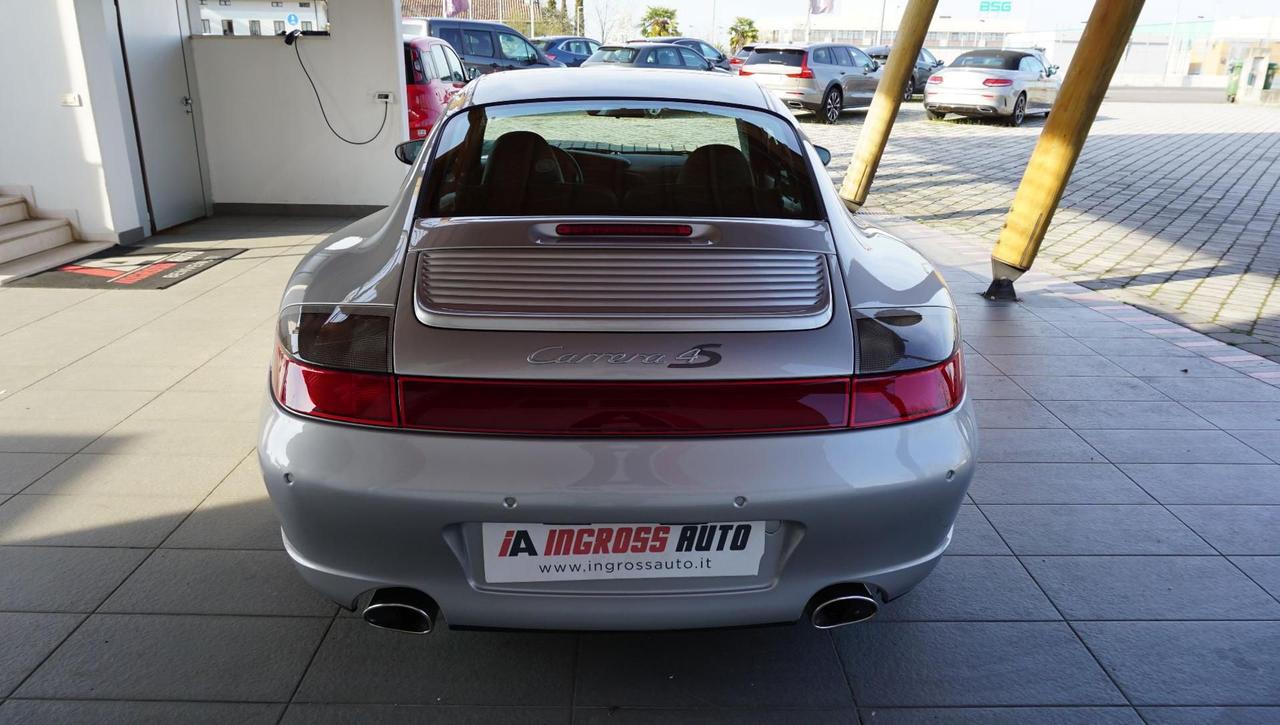 Porsche 911 Carrera 4S cat Coupé