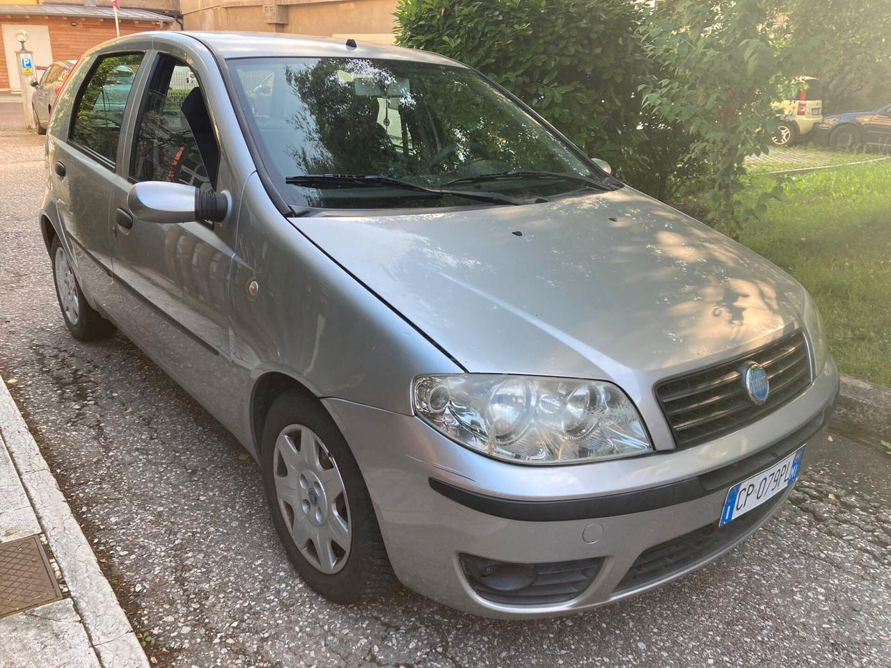 FIAT PUNTO 1.3 MJT 70CV 5PORTE CAMBIO AUTOMATICO