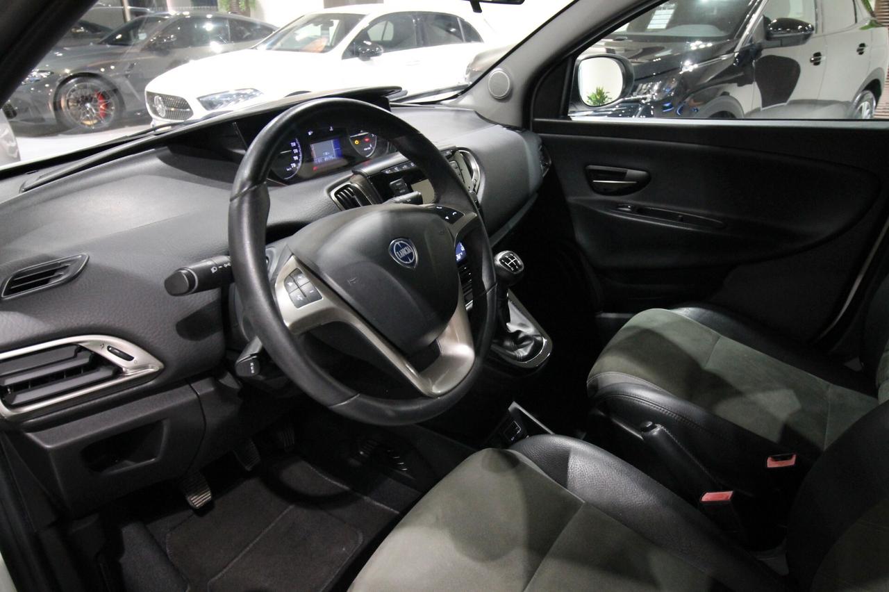 LANCIA YPSILON 1.3 MJT PLATINO