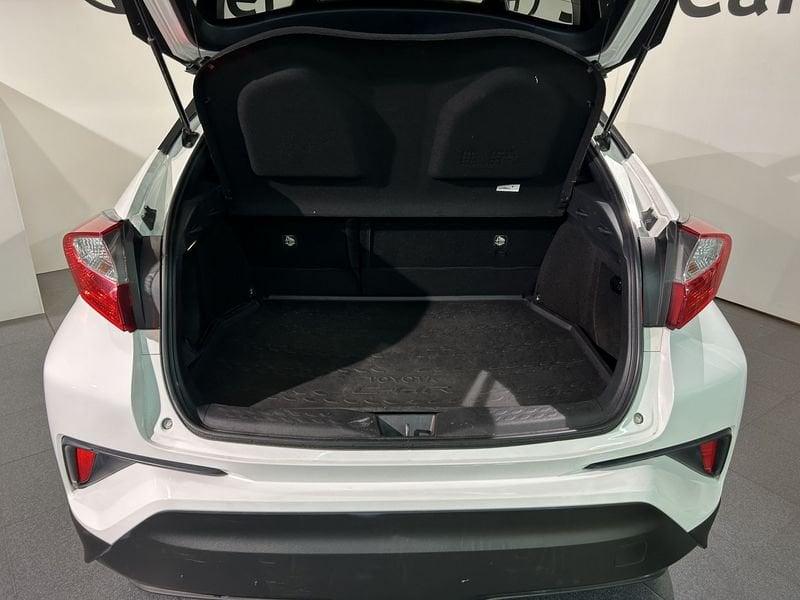 Toyota C-HR C-HR 1.8 Hybrid E-CVT Business AREA C FREE