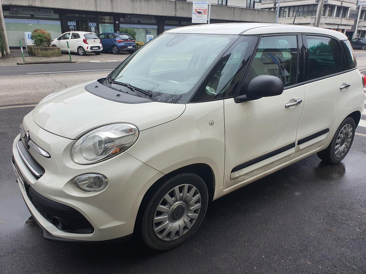 Fiat 500L 1.6 Multijet 120 CV Urban AUTOCARRO 4 POSTI