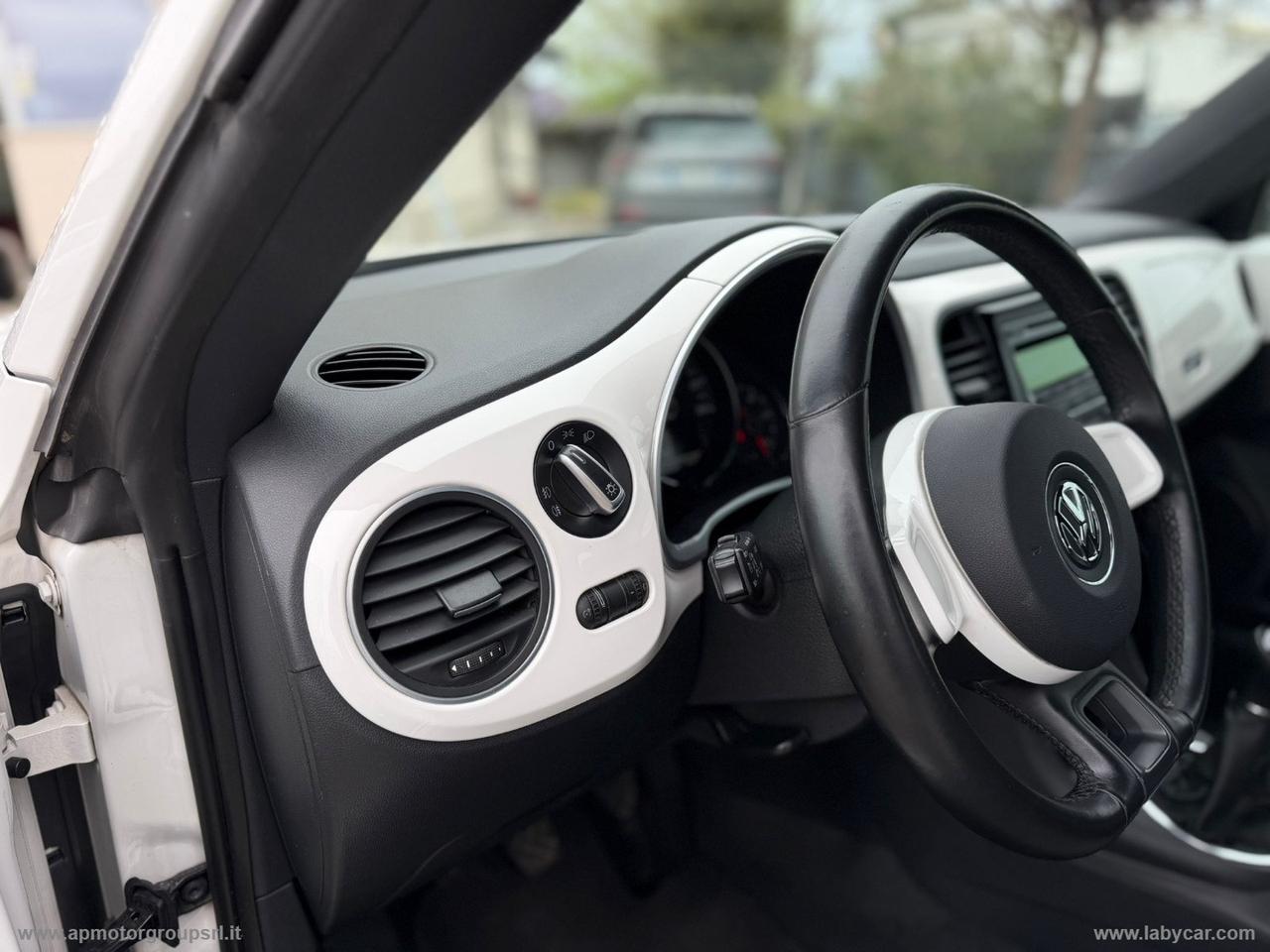 VOLKSWAGEN Maggiolino 1.6 TDI Design