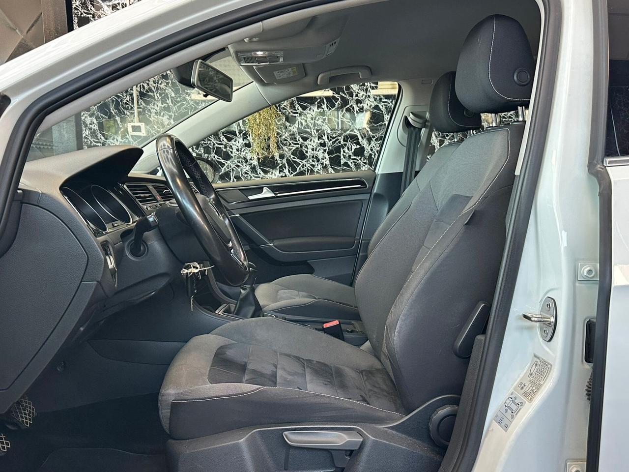 Volkswagen Golf Variant 2.0 TDI Highline BlueMotion Technology