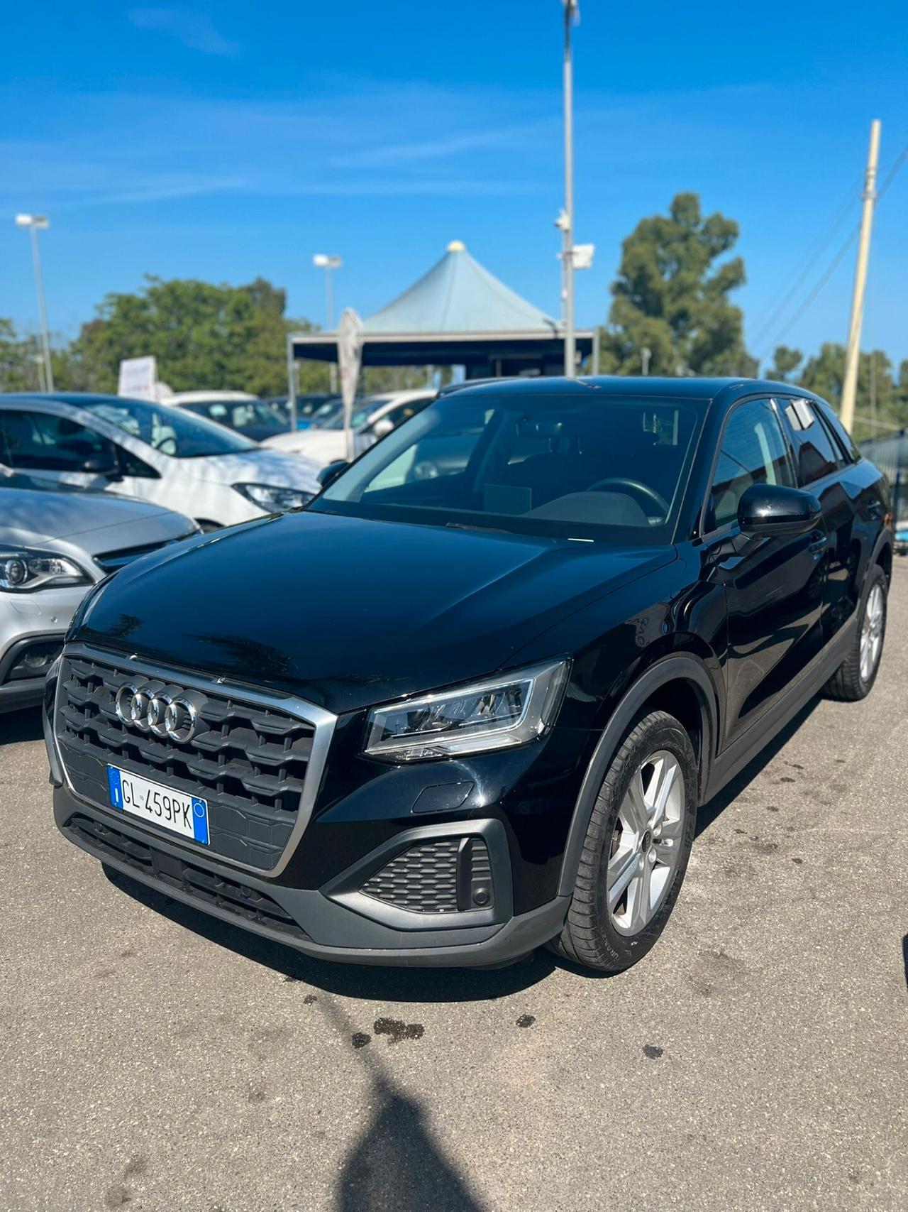 Audi Q2 35 TDI quattro S tronic Identity Black