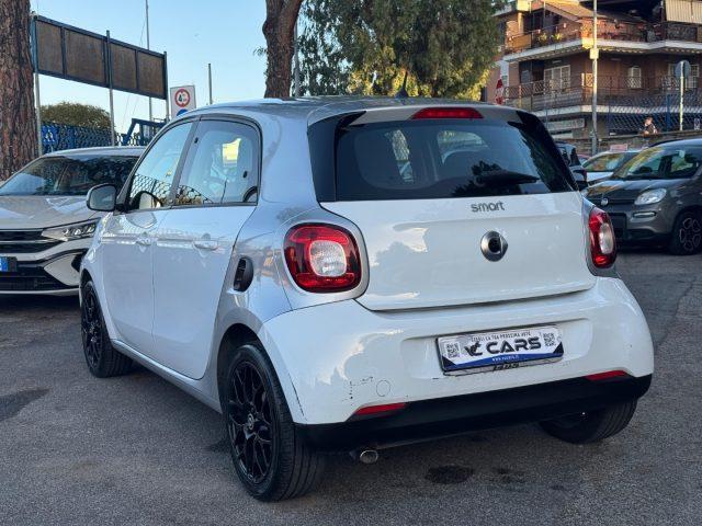SMART ForFour 70 1.0 twinamic *OK NEOPATENTATI*