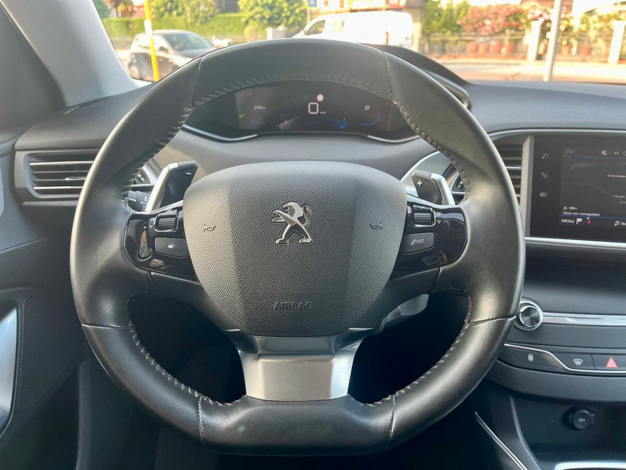 Peugeot 308 BlueHDi 130 EAT8 SW Active Business