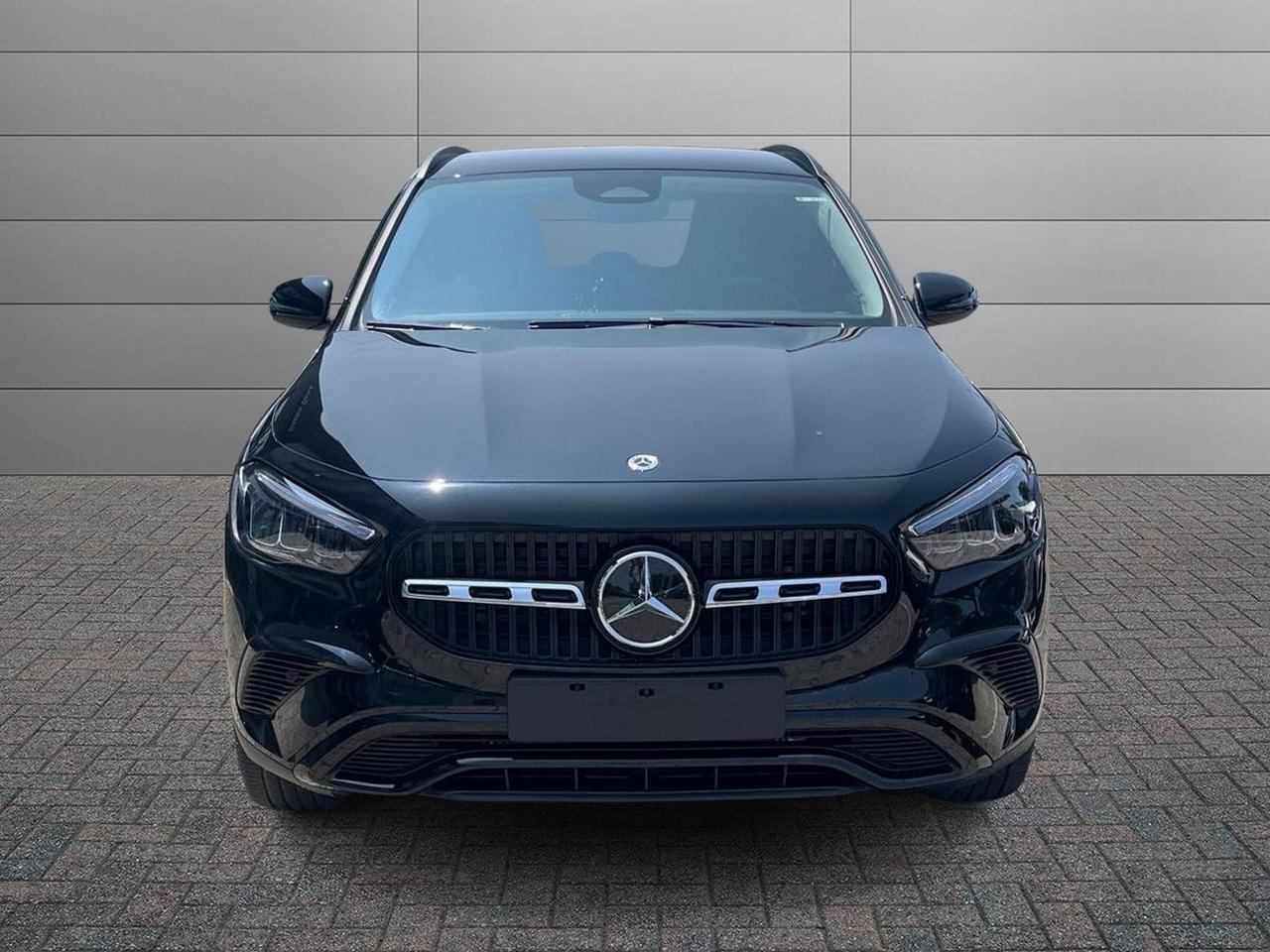 Mercedes-Benz GLA 200 d automatic