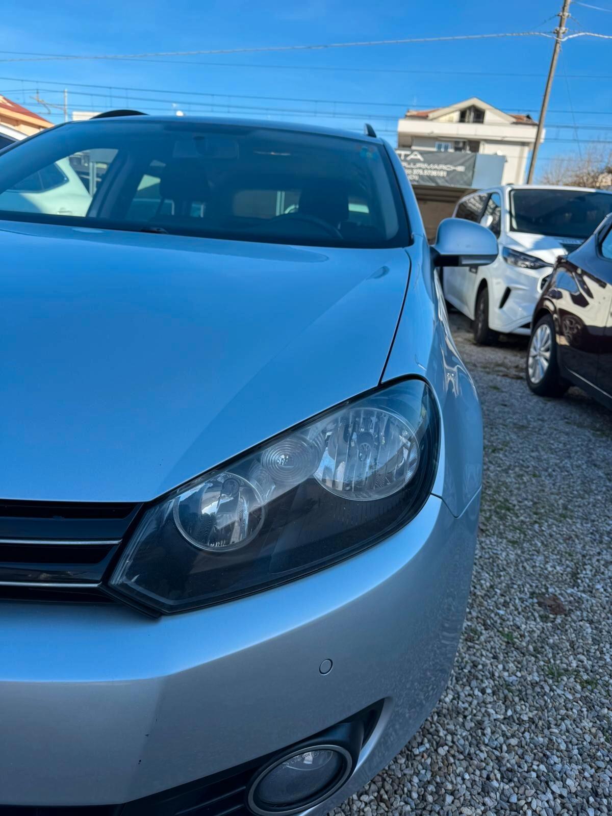 Volkswagen Golf Variant 1.6 TDI DPF Comfortline