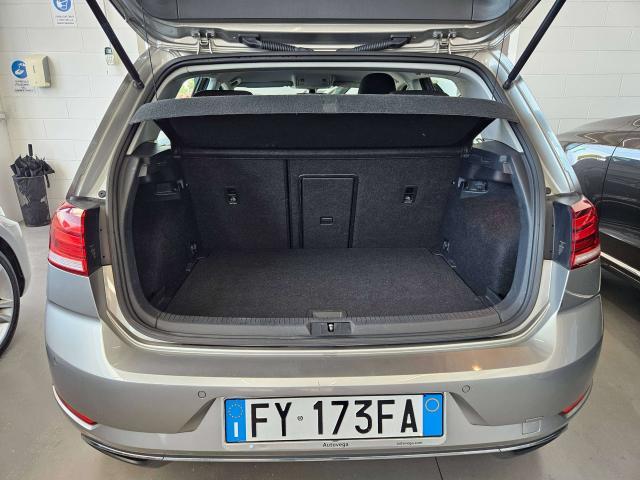 Volkswagen Golf 1.5 tgi Executive 130cv METANO / AUTOMATICO /NEOPATENTATO