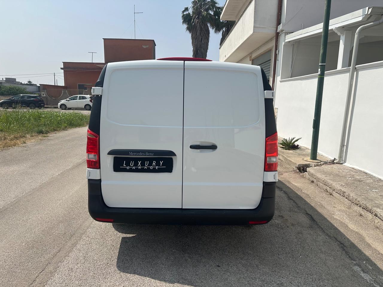 MERCEDES Vito vito 111 cdi long E6