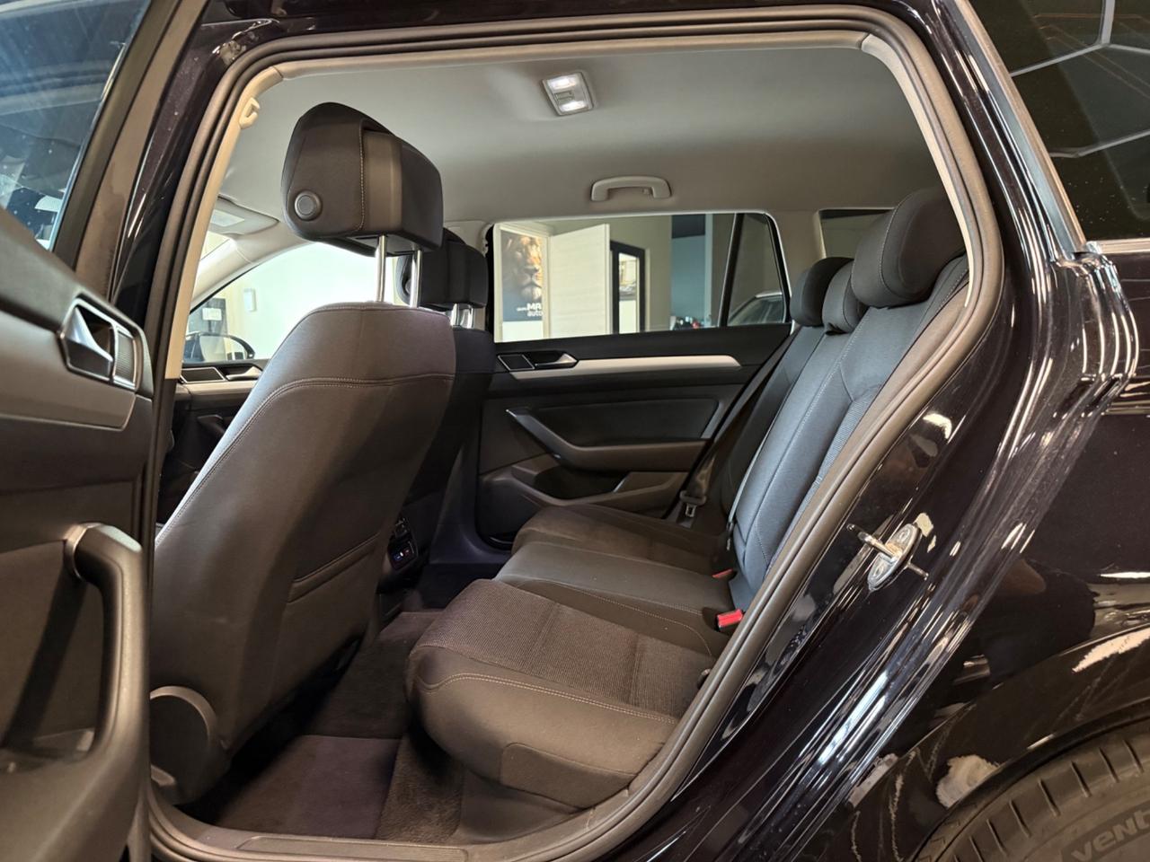 Volkswagen Passat Business Variant 2.0 TDI Executive BMT
