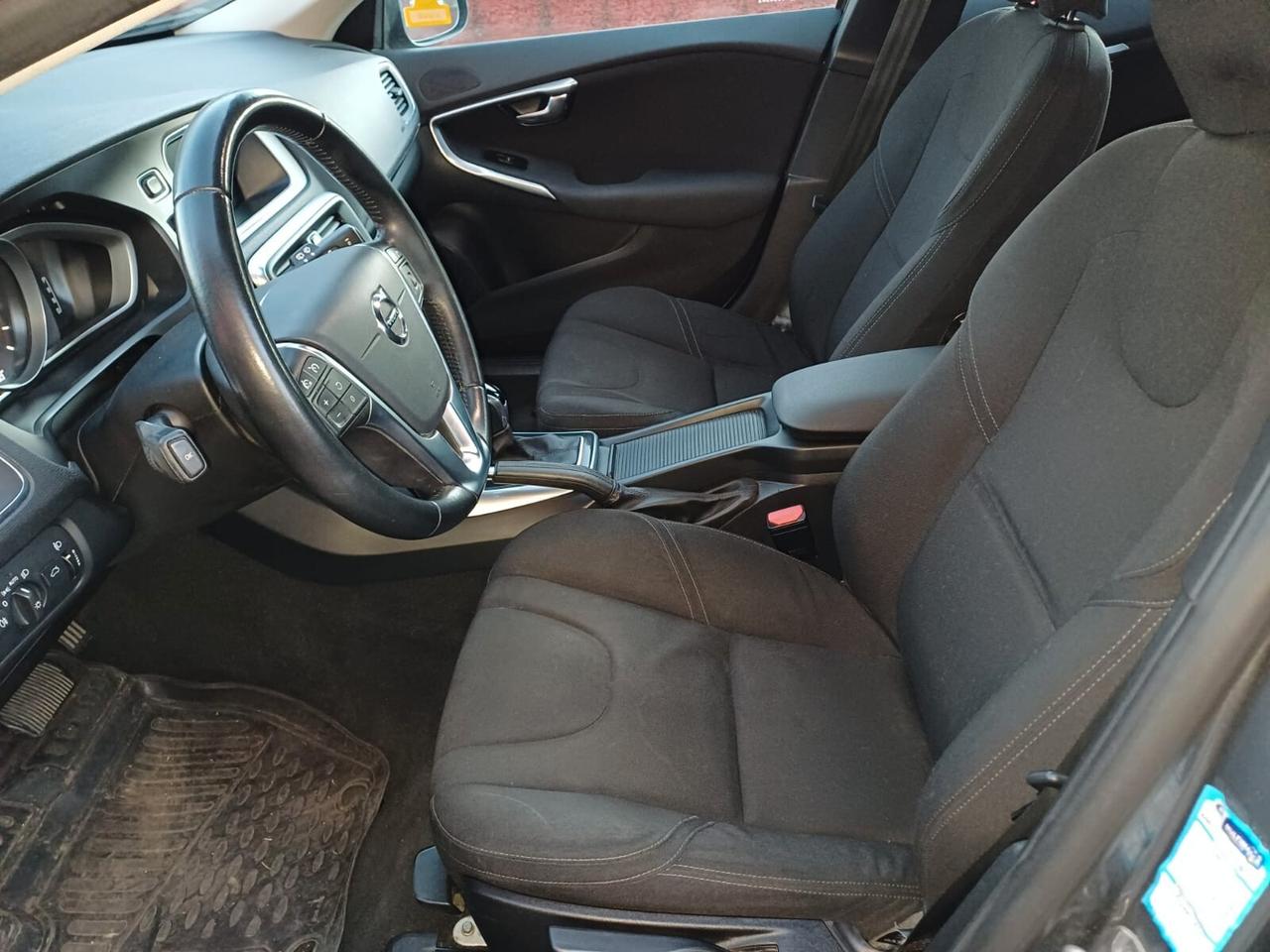 Volvo V40 D2 Geartronic Business 120 cv