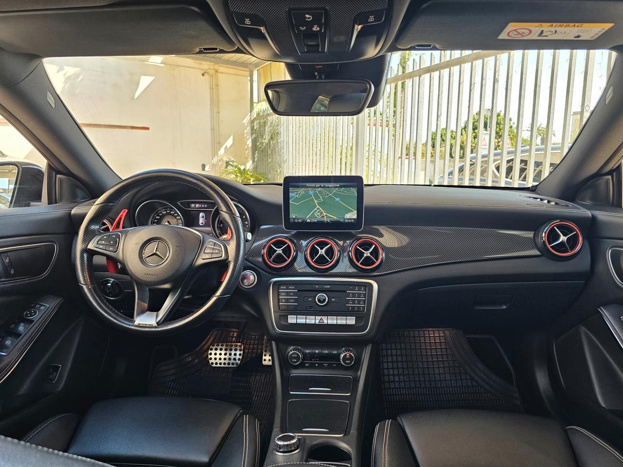 Mercedes-benz CLA 200 d 4Matic Automatic Premium Amg