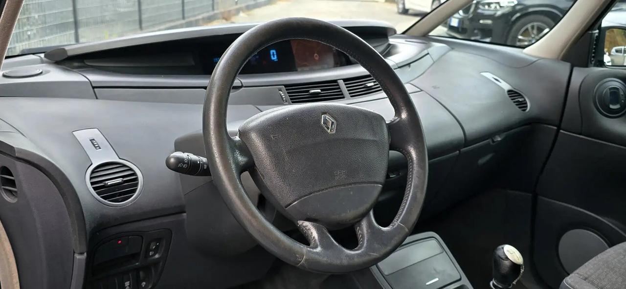 Renault Espace 2.0 dci 16v Style