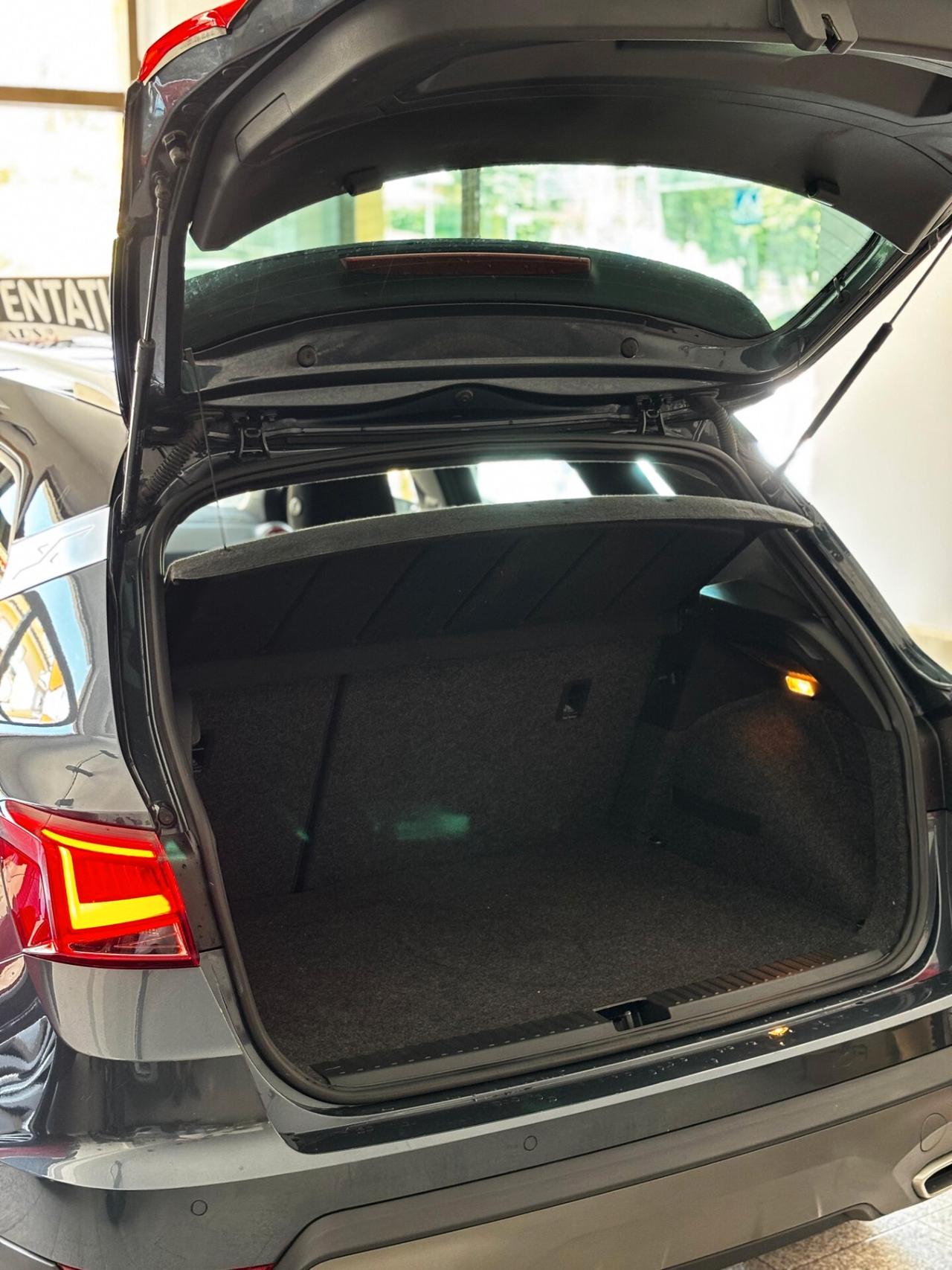Seat Arona 1.0 TGI FR RESTAYLING UNIPROPRIETARIO