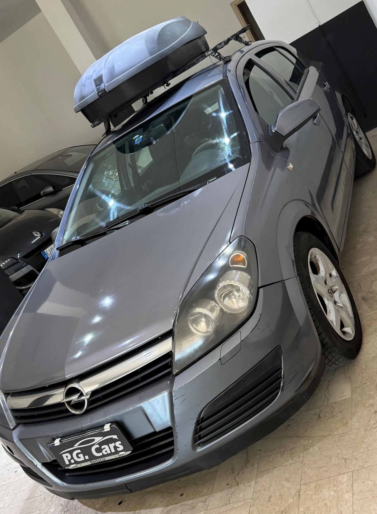 Opel Astra 1.3 CDTI 5 porte Enjoy