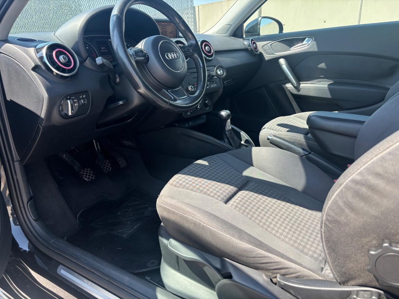 Audi A1 1.6 TDI 105 CV Ambition
