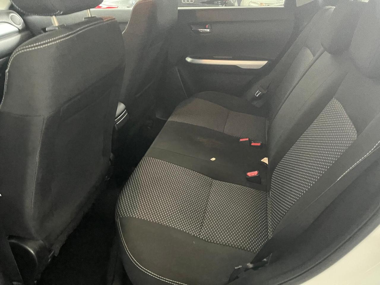 Suzuki Vitara 1.6 VVT A/T V-Top