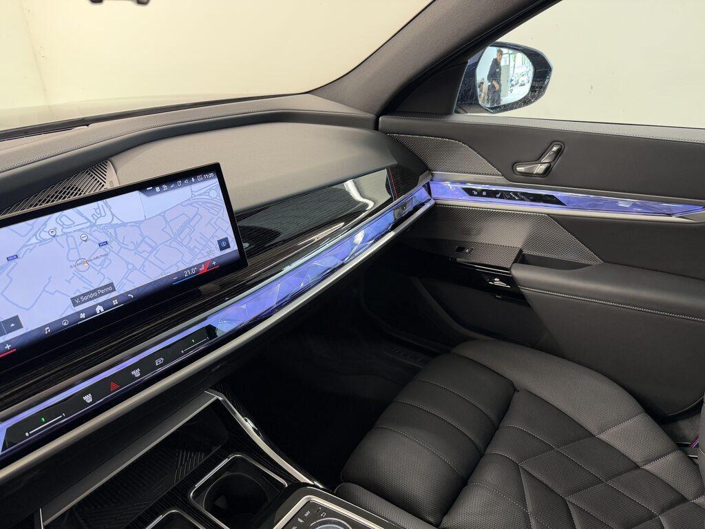 BMW Serie 7 740 d Mild Hybrid M Sport Pro xDrive Steptronic