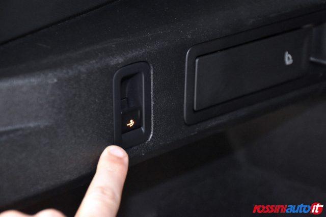 VOLKSWAGEN Tiguan 2.0 TDI 150 CV DSG EDITION PLUS + R18 + GANCIO TRA