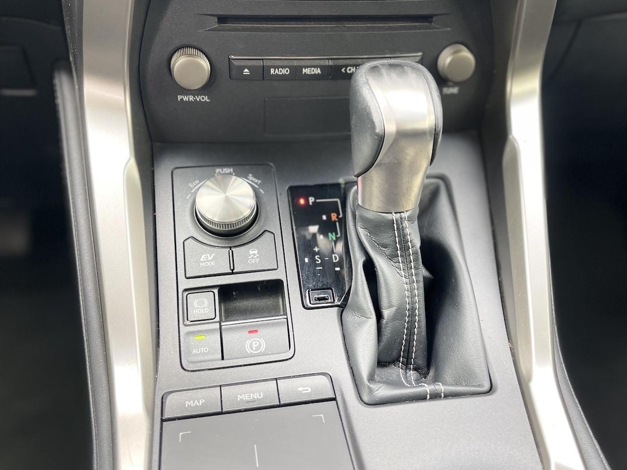 Lexus NX 300h 300 2.5 Hybrid 155CV 4WD E6 - 2018