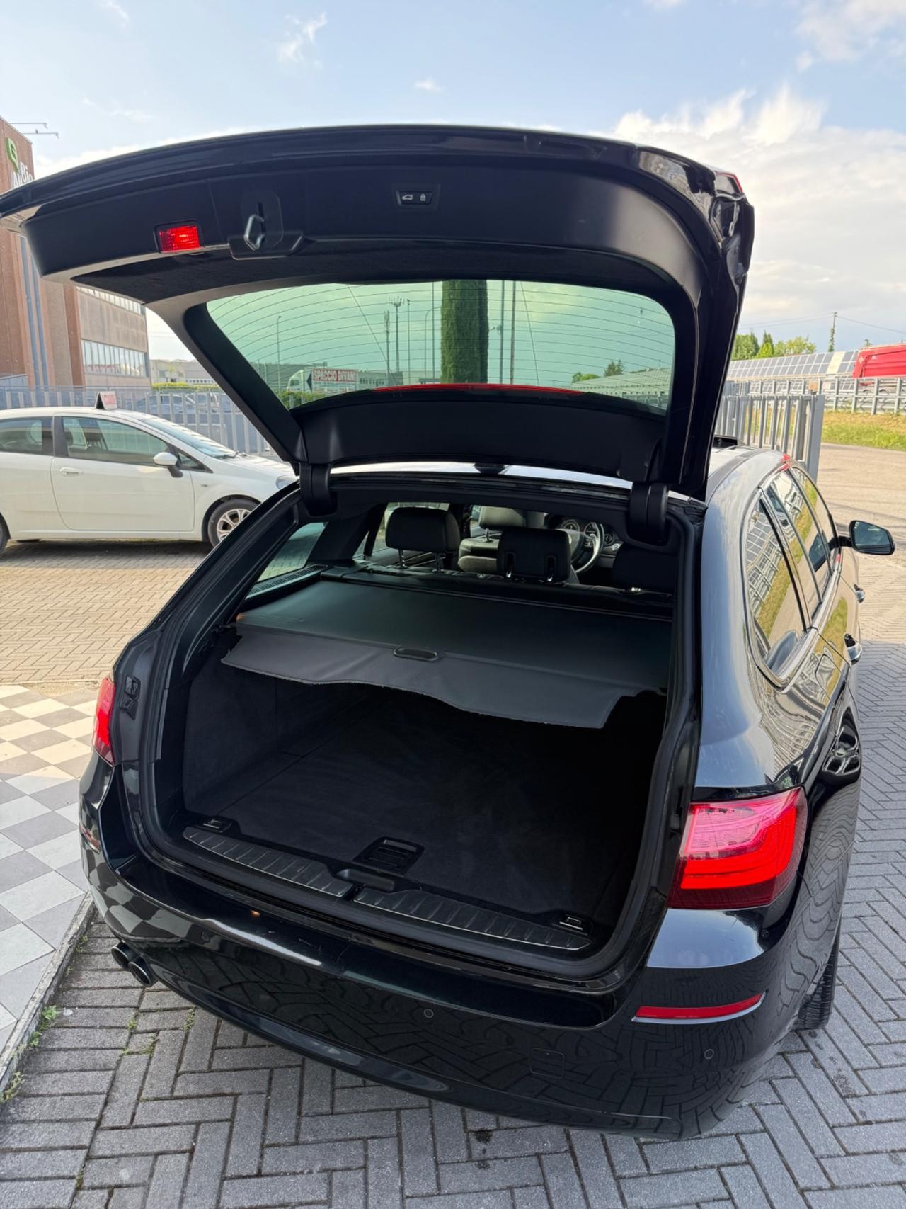 Bmw 520 520d xDrive Luxury