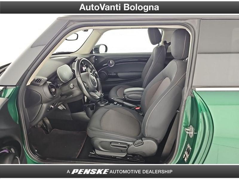 MINI Mini Mini 3p 1.5 Cooper Camden Premium Mid Package auto