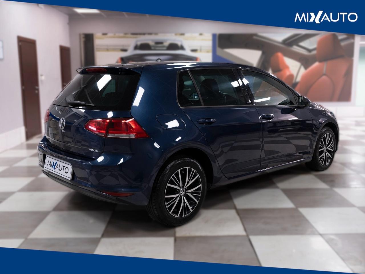 Volkswagen Golf 1.6 BTDI Comfortline 5 Porte 110CV EU6
