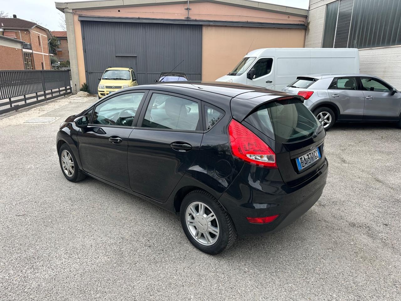 Ford Fiesta 1.4 5 porte Bz.- GPL OK NEOPATENTATI