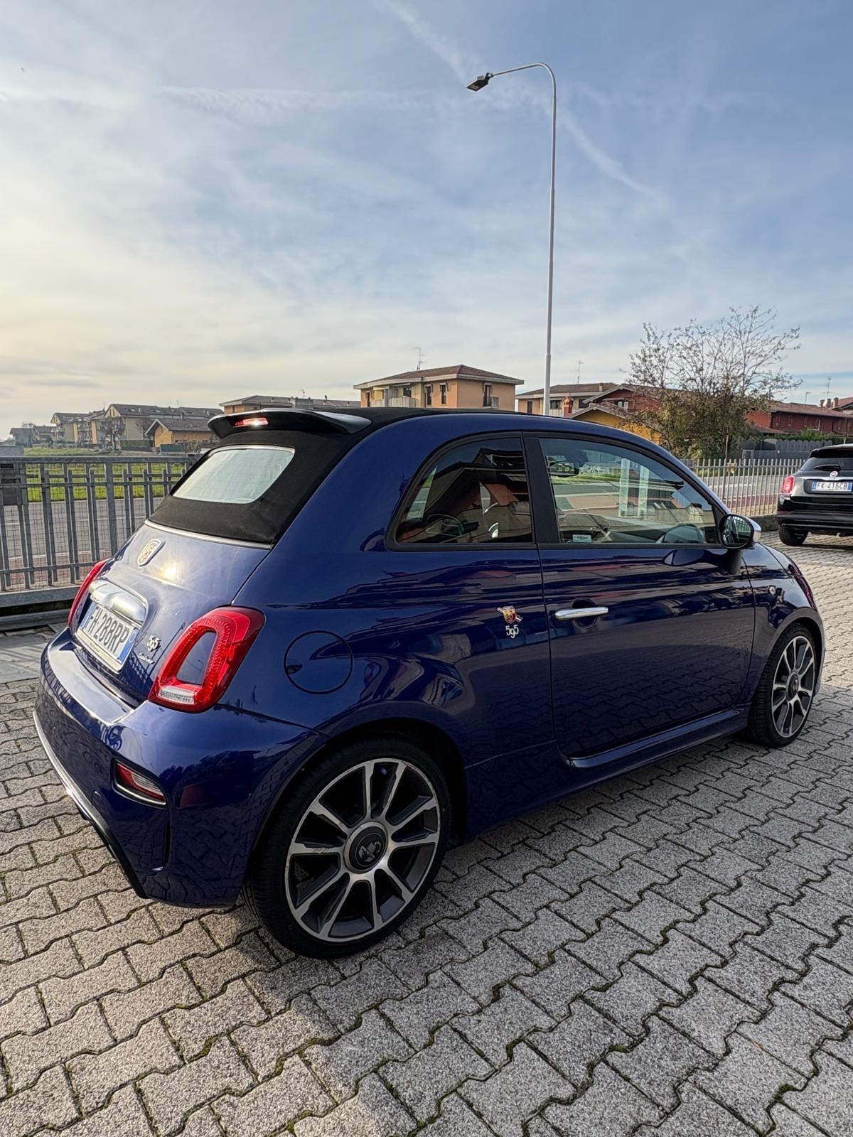 Abarth 595 1.4 Turbo T-Jet 165 CV Turismo