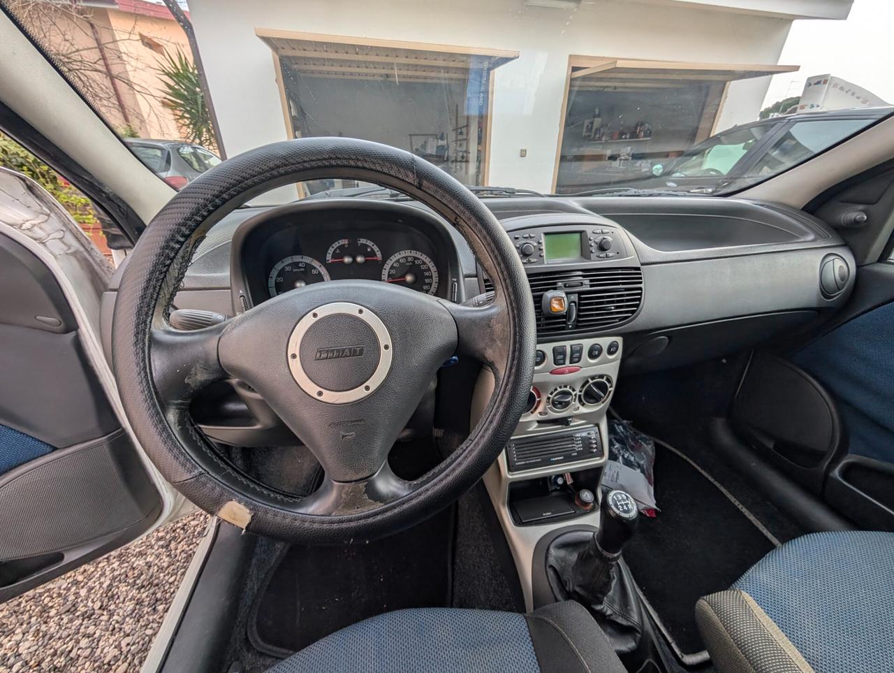 Fiat Punto 1.9 JTD 3 porte