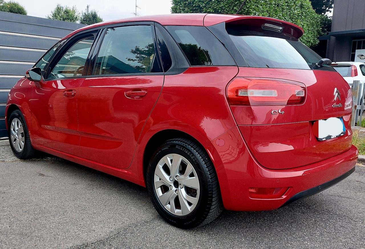Citroen C4 1.6HDi 115 Exclusive neopatentati anno 2015