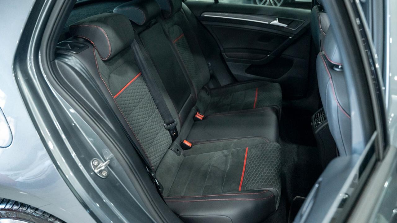 Volkswagen Golf GTI 7.5 PERFORMANCE 245CV DSG TETTO XENO NAVI FULL OPTIONAL