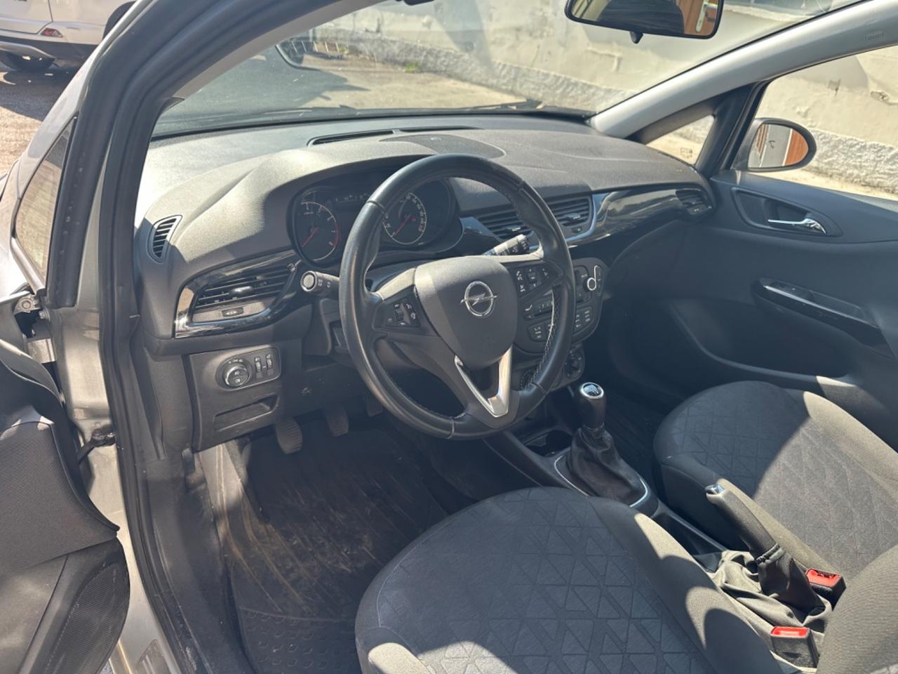 Opel Corsa 1.2 5 porte Black Edition - AUTONAVIGLI