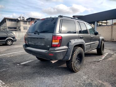 Jeep Grand Cherokee Grand Cherokee 4.7 V8 cat High Output Overland