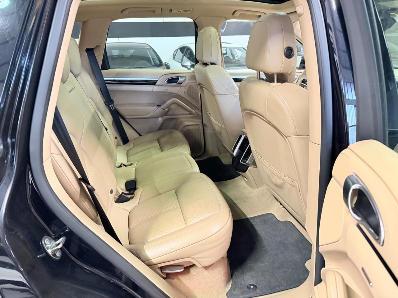 Porsche Cayenne 3.0 Diesel CHRONO TETTO