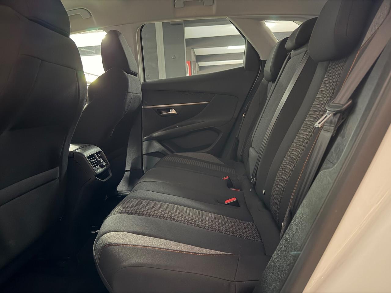 PEUGEOT 3008 1.5 BlueHDi (130) EAT8 Allure 2019