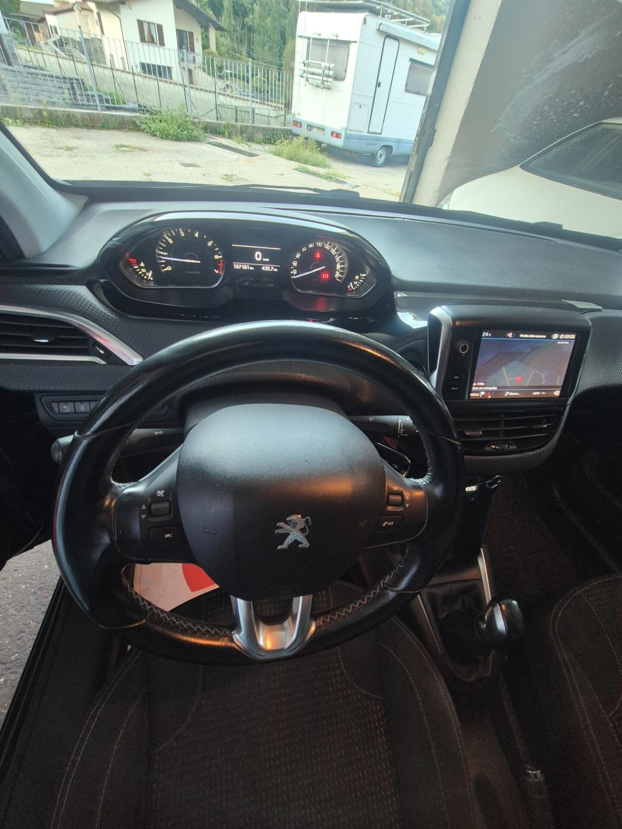 PEUGEOT 208 1.2 BENZINA RETROCAMERA