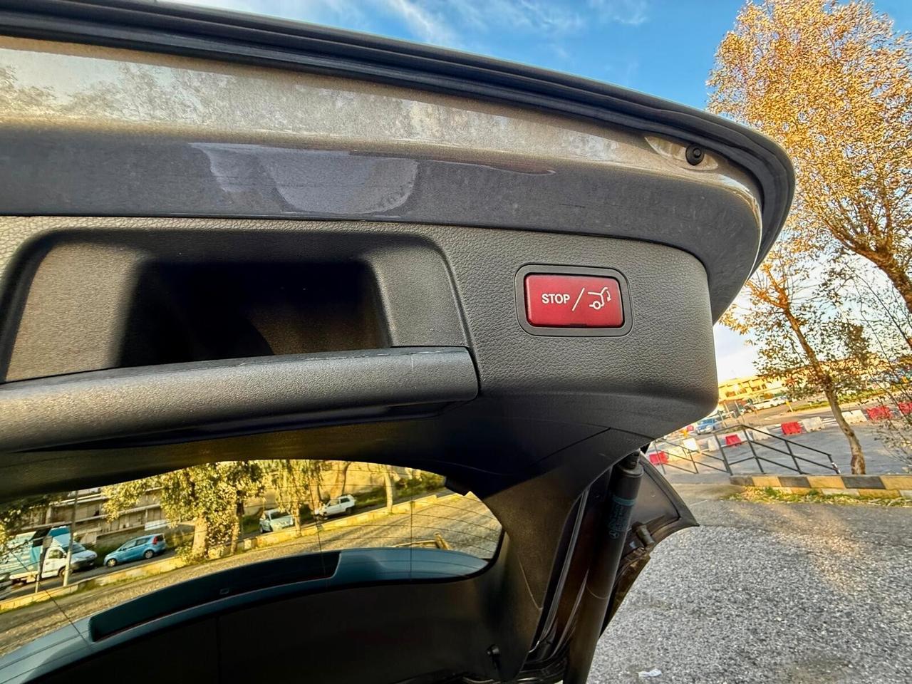 MERCEDES- BENZ GLA 200 D AUTOMATIC SPORT