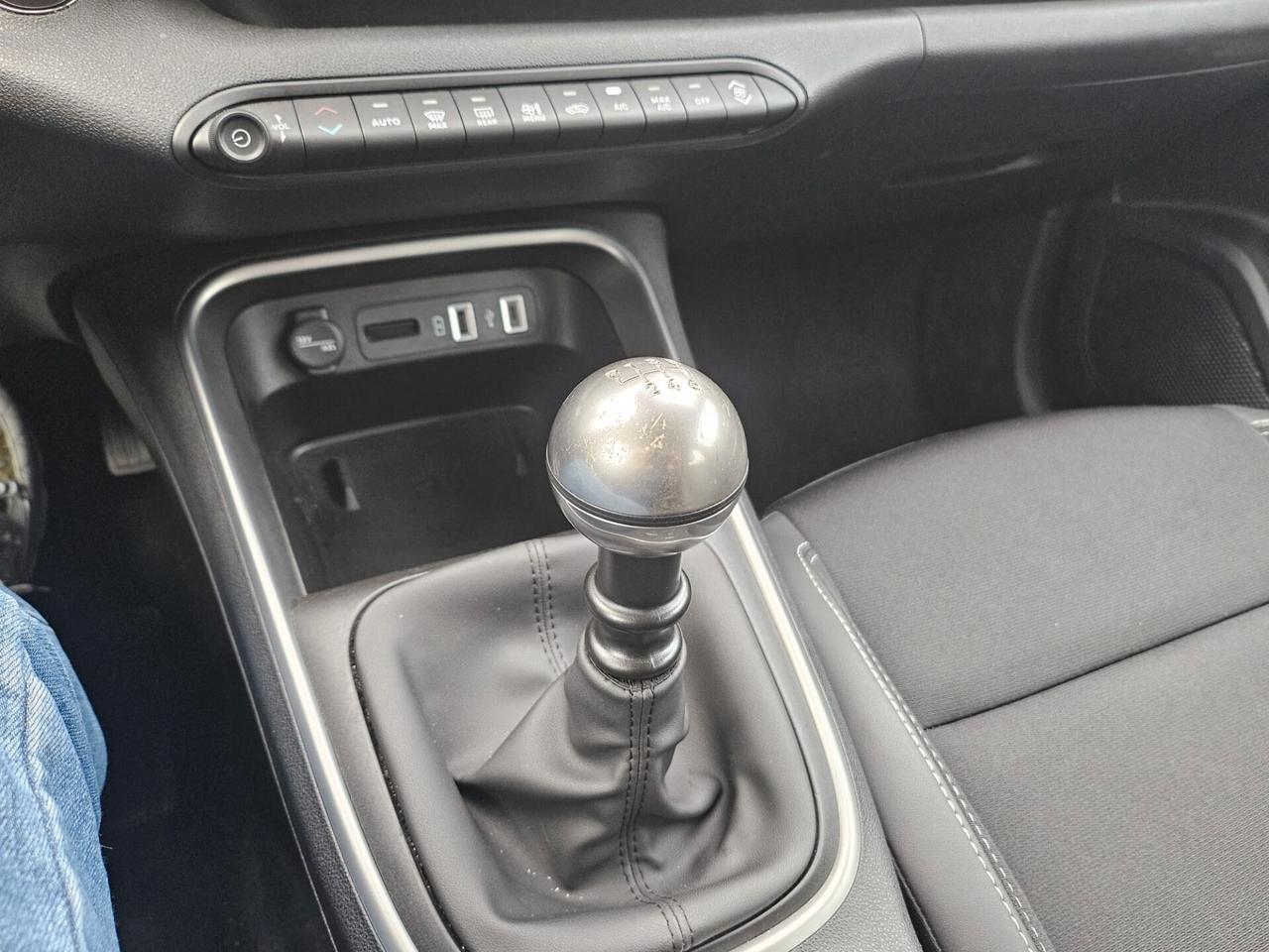 Jeep Avenger 1.2 Turbo 100 CV Altitude